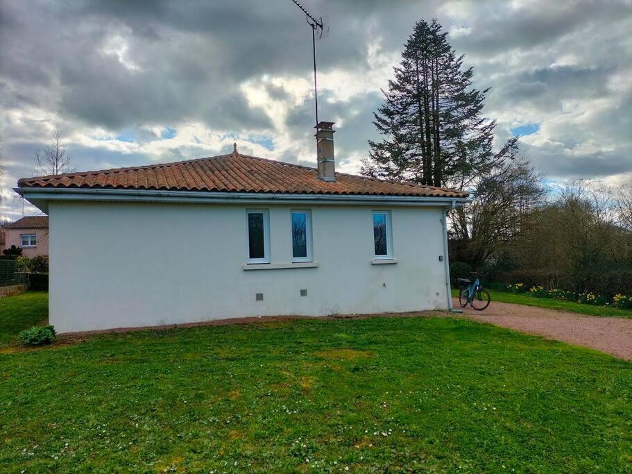 Petite Maison, Le Charme De L'Ancien Saint-Mesmin  エクステリア 写真